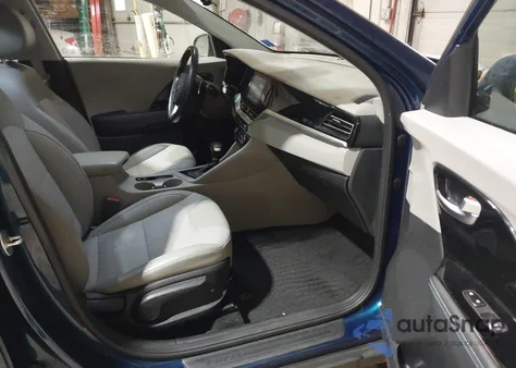 2020 Kia Niro Touring from USA, damaged, VIN KNDCC3LC3L5426218